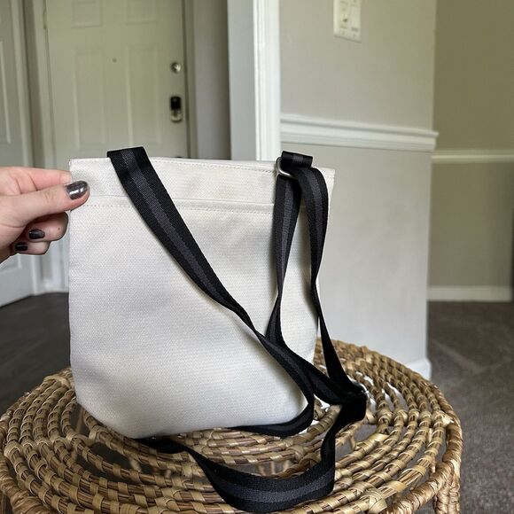 Sherpani Crossbody Foldover Purse Beige Black Neutrals RFID Casual Everyday Bag - Picture 2 of 11